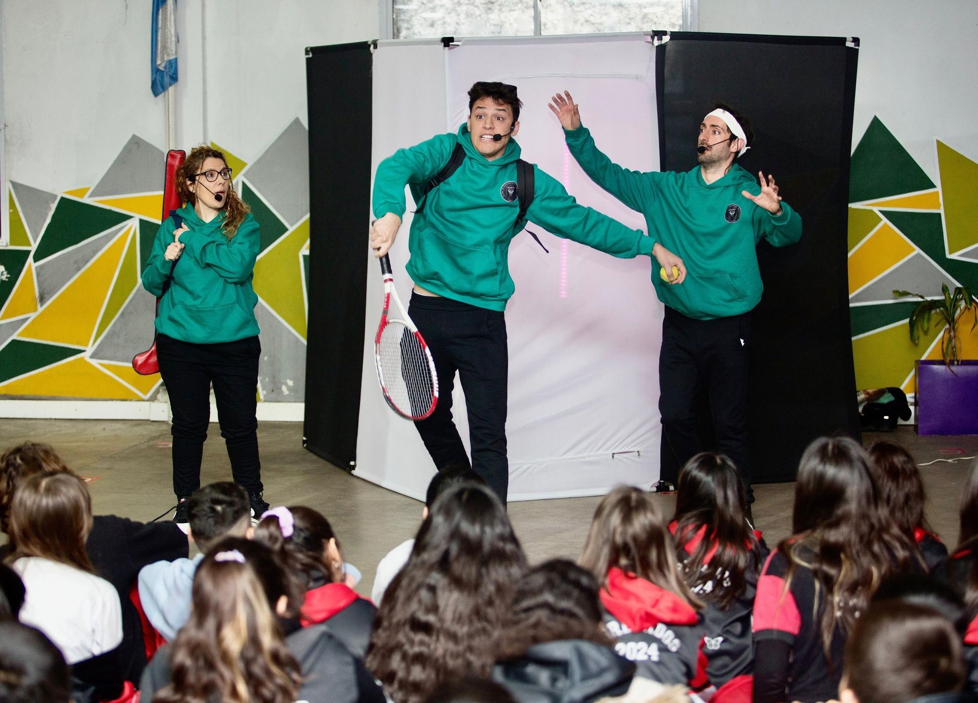 "La Máquina de la Felicidad": Una obra para abordar el bullying en los colegios 