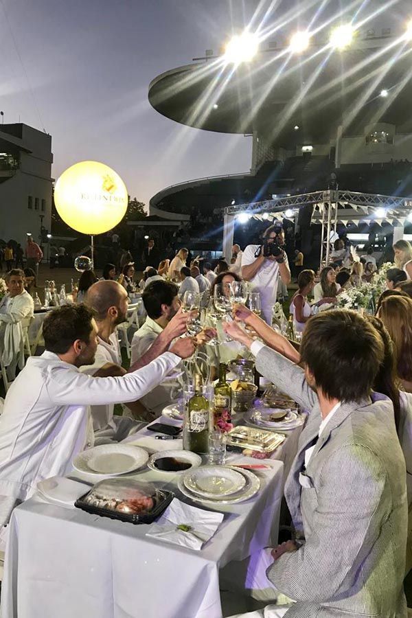 Le diner en blanc