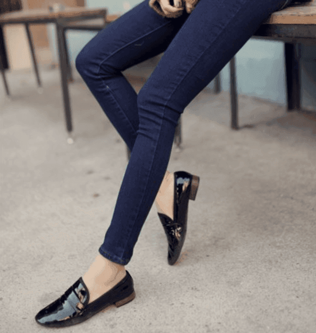 ¿Cómo usar zapatos bajos y no perder la elegancia?